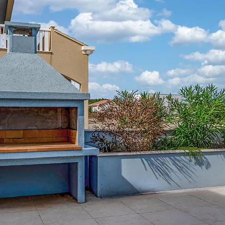 In With Jacuzzi * セレセル