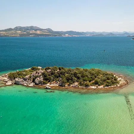 別荘 In With Jacuzzi