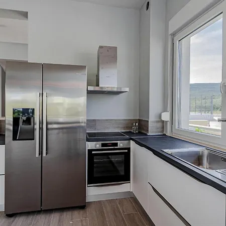 In With Jacuzzi 別荘 *