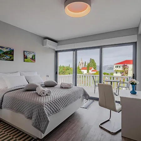 Ferienhaus In With Jacuzzi *