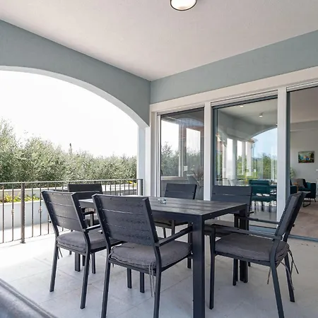 Ferienhaus In With Jacuzzi *