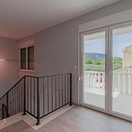 Ferienhaus In With Jacuzzi