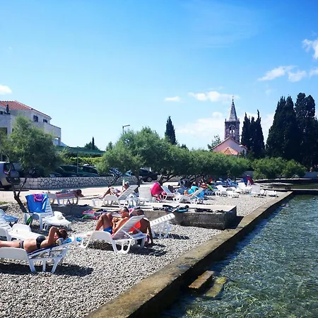 In With Jacuzzi Ferienhaus *